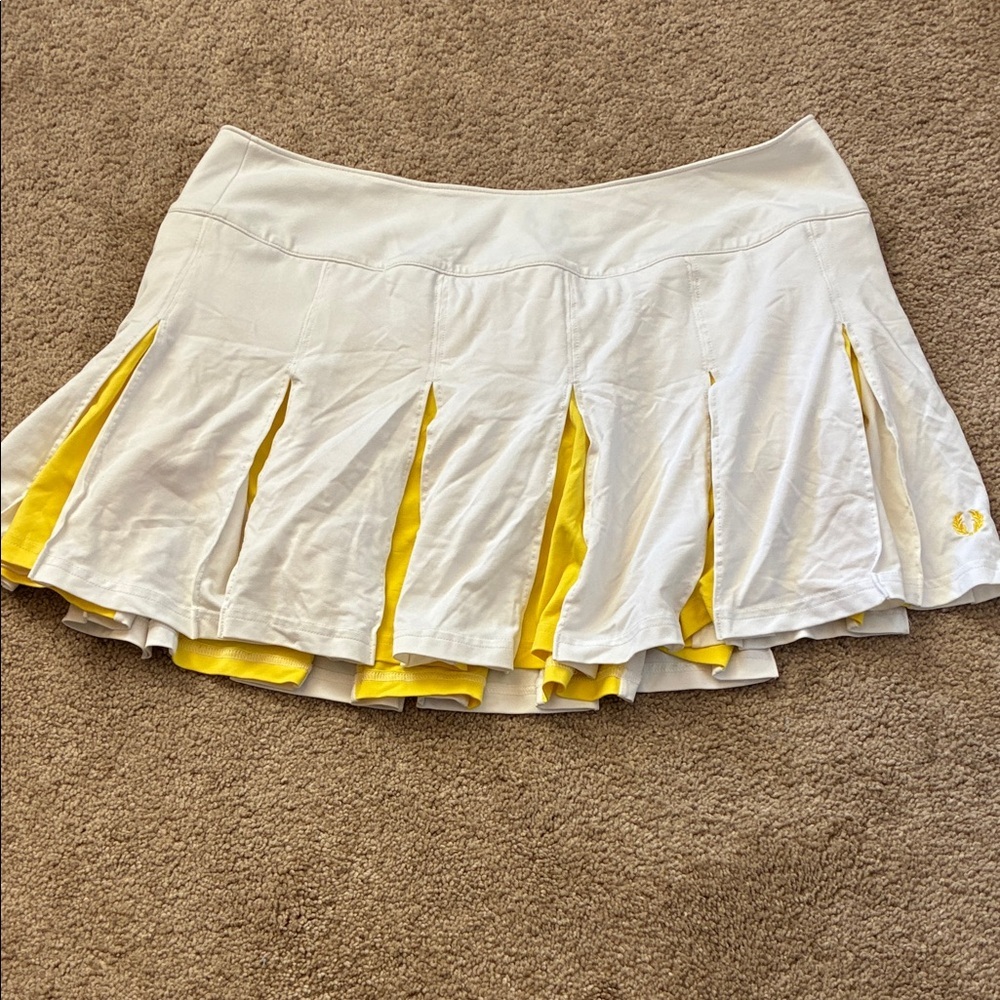 Fred Perry White and Yellow Skirt size 16